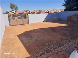 House For Sale in Soshanguve East Ext 4