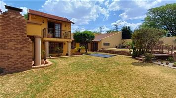 House For Sale in Linmeyer