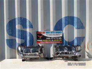 Toyota Land Cruiser L200 series (shadow/black) left and right LED headlight 