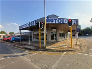 Prime Commercial Property for Sale!