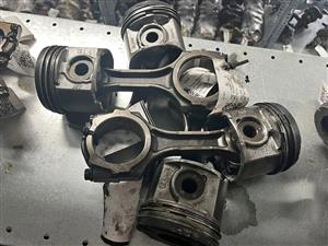 Toyota Quantum - Hilux 2.5 D4D 2KD Piston And Conrod (Each)