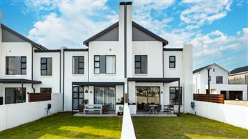 Discover Your Ideal Lifestyle in Le Coste Estate's Enchanting 3-Bedroom Homes