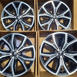 VW T CROSS OEM 18INCH MAGS 