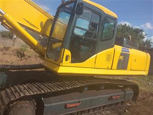 Komatsu PC 350-7  2010 model with 16250km good condition used by on