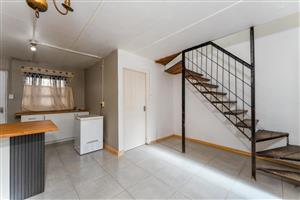 House For Sale in Hanover Park
