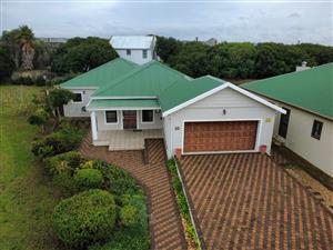 House For Sale in Still Bay West