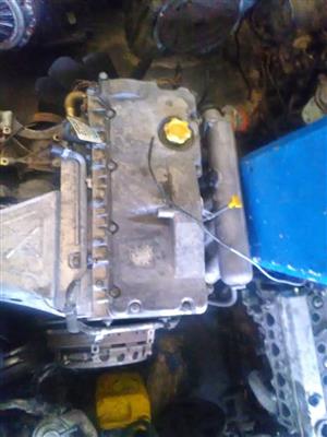 LANDROVER TD5 ENGINES AND GEARBOXES FOR SALE
