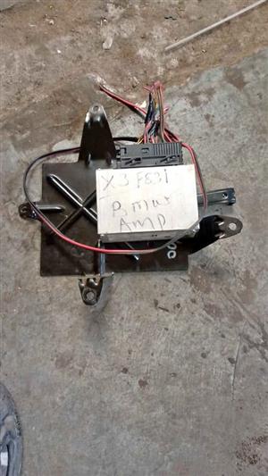 Amp for X3 E83 bmw for sale
