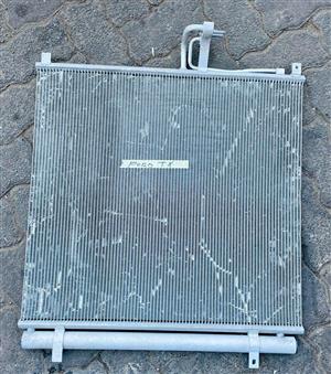 Ford Ranger T8 condenser
