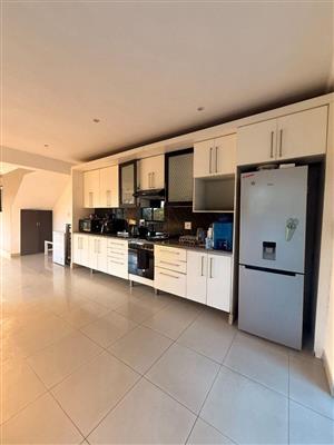 House Rental Monthly in Palm Lakes Estates