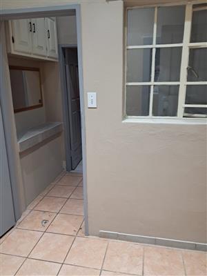 1.5 Bedroom flat for rent. Immediately available,  need and clean. 1 Carport par