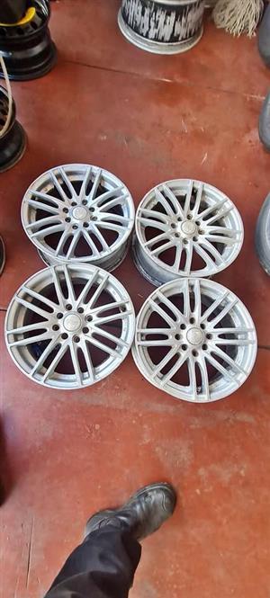 Size 15 pcd 4/100/108