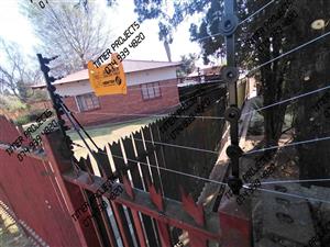 Electric fence & gate motors