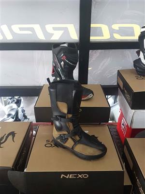 Nexo and Metalize Bike Boots