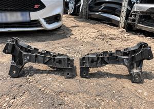 2016 Ford Fiesta ST 1.6 Front Bumper Brackets
