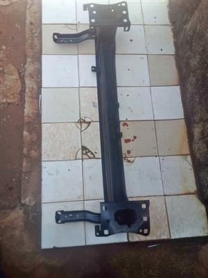 Polo 8 f/BP stiff + h/l bracket