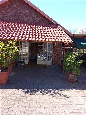 Outside room Lyttelton AH