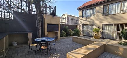DUPLEX FOR SALE | JACARANDA MEWS, VILLA ARCADIA