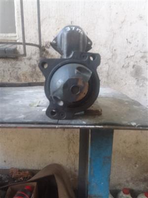 Delco Remy 37MT Starter Motor