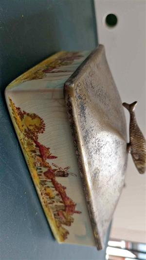 Royal Winton 1940,s Grimwades butter dish