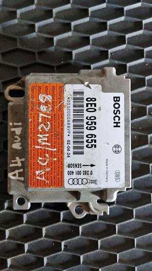 Audi A4 AIRBAG MODULE 
