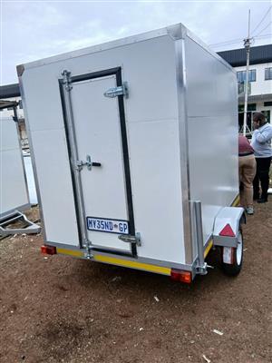FOOD TRAILERS FOR SALE 