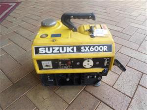 Generator Suzuki SX600R 