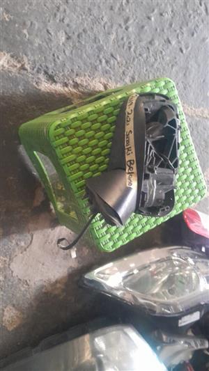 2021-2023 TOYOTA STARLET RIGHT SIDE MIRRO FOR SALE