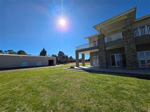 EXCLUSIVE PROPERTY AT THE VAAL DAM