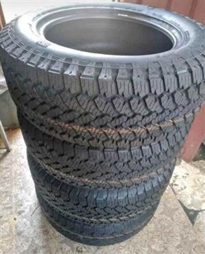 255/60/18 Genenral Grabber AT3 brand new set 