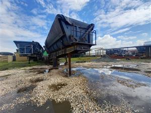 2009 - TOP TRAILER - 45 Cube Superlink Side Tipper Trailer