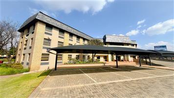 Office space available to let