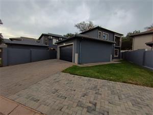 Stunning 3 Bedroom House Amandasig