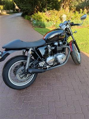 Motorcycle. Triumph Thruxton 900