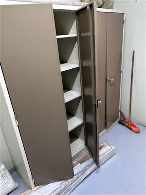 Stationary cupboard