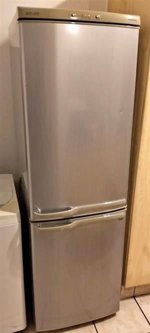Samsung Cool N Cool Fridge & Refrigerator RL32FBSI