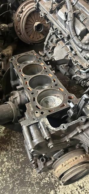 Toyota 2RZ Sub Assembly