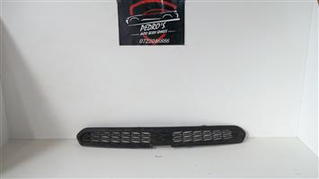 Chevrolet Spark Mk3 radiator grille