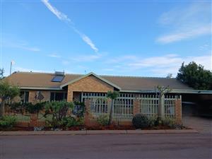 Townhouse For Sale in Bela-Bela Ext 5