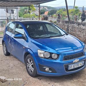 2012 chev sonic 1.6 hatch