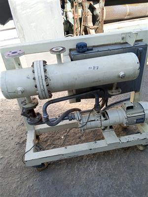 Vacuum Pump 