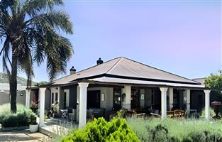 Versatile 6 Bedroom Investment Gem with Income Potential & Endless Possibilities.