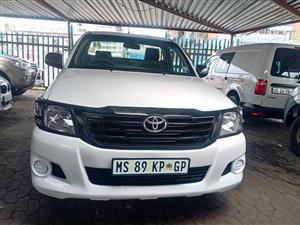 Toyota Hilux 2.0 vvti single cab Manual petrol  2013 White Spare Key
