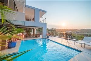 Seamless Luxury Living Meets Captivating Beauty