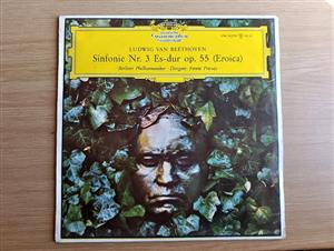 Beethoven's Symphony No. 3, "Eroica," conducted by Ferenc Fricsay with the Berlin Philharmonic
