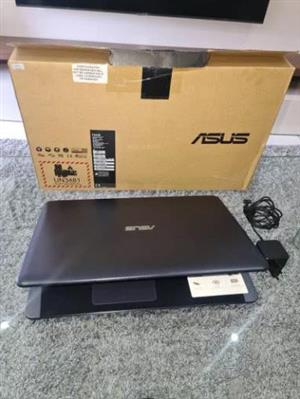 Asus Laptop for Sale . 