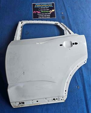 Jaguar E-Pace 2018 + Left Rear Door