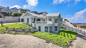 Brand New Bespoke Home For Sale in Seemeeu Park, Hartenbos