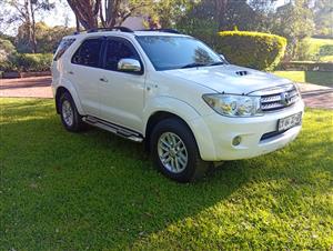Toyota Fortuna For Sale