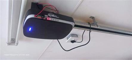 Garage door motor
